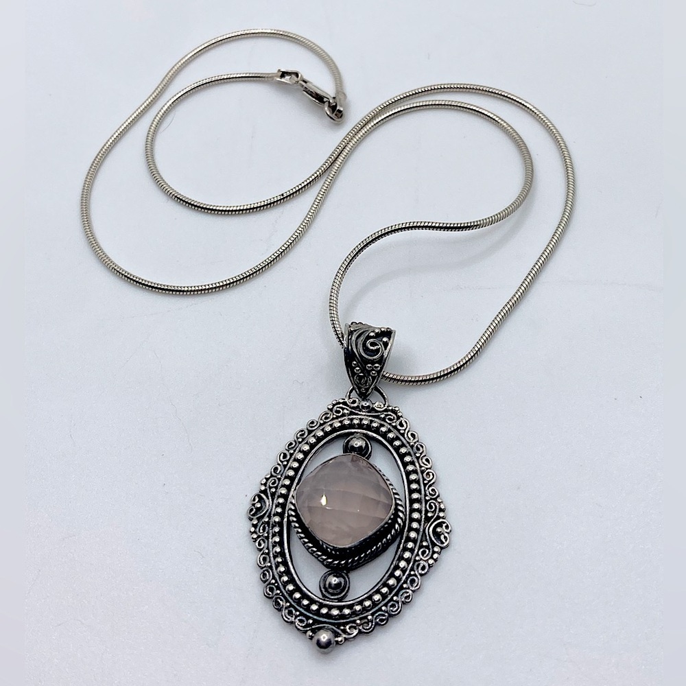 VTG Rose Quartz Sterling Silver Filigree Pendant on 925 Sterling Snake 18”